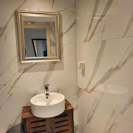 شقة Lemon Tree Square House